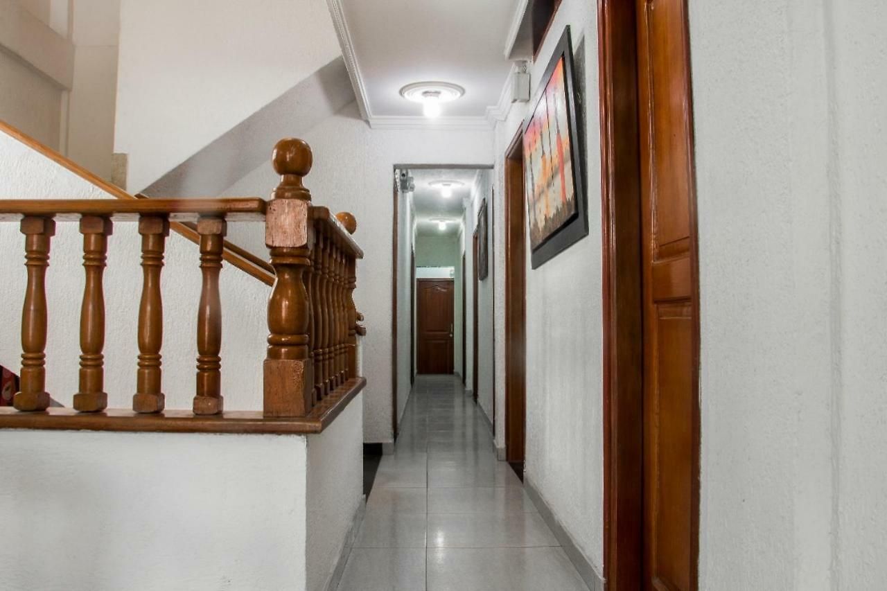 La Casa Del Viajero *